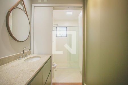 Banheiro de kitnet/studio para alugar com 1 quarto, 28m² em Vila Clementino, São Paulo