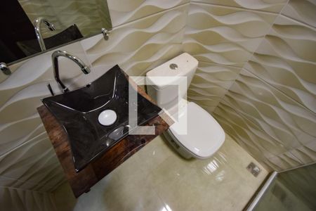 Casa de condomínio à venda com 180m², 2 quartos e sem vagaBanheiro do Quarto 2 (Suíte)