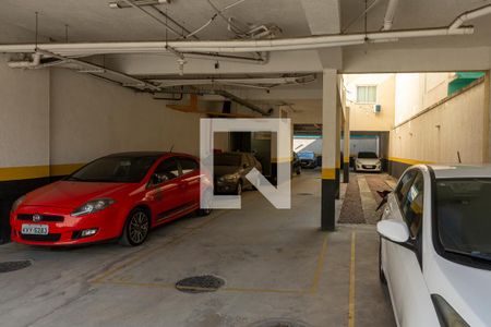 Apartamento à venda com 83m², 2 quartos e 1 vaga Apartamento à venda com 83m², 2 quartos e 1 vagaÁrea comum - Garagem coberta