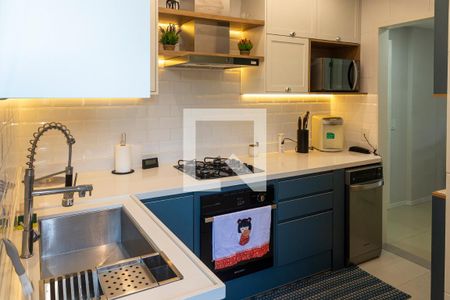 Apartamento à venda com 83m², 2 quartos e 1 vaga Apartamento à venda com 83m², 2 quartos e 1 vagaCozinha - Armários