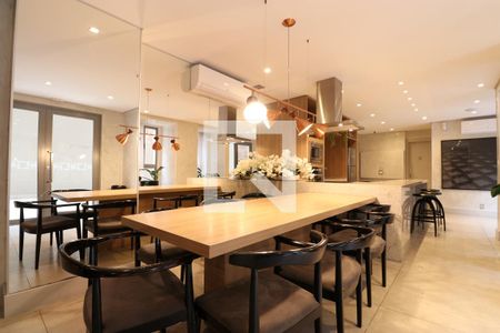 Apartamento à venda com 68m², 2 quartos e 1 vagaÁrea comum