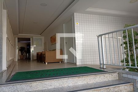 Apartamento à venda com 110m², 4 quartos e 2 vagasHall de entrada