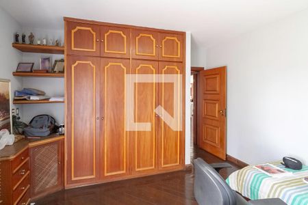 Casa à venda com 1000m², 6 quartos e 9 vagasSemi suíte 2