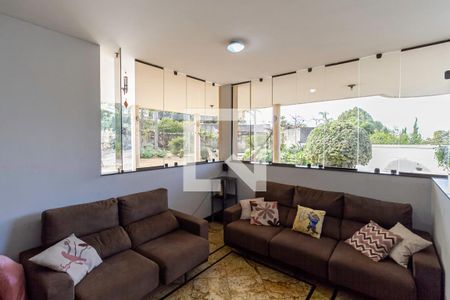 Casa à venda com 1000m², 6 quartos e 9 vagasSala 2