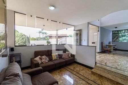 Casa à venda com 1000m², 6 quartos e 9 vagasSala 2