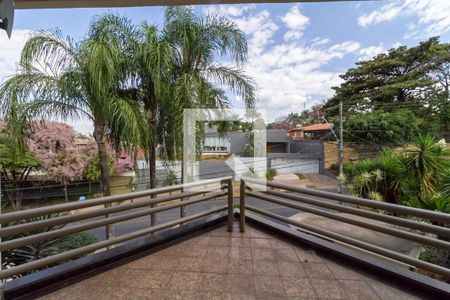 Casa à venda com 1000m², 6 quartos e 9 vagasVaranda das suíte 1 e master