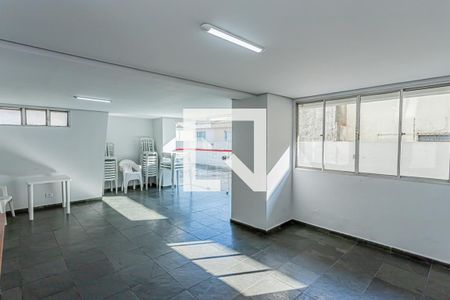 Apartamento à venda com 78m², 2 quartos e 1 vaga Apartamento à venda com 78m², 2 quartos e 1 vagaÁrea comum - Salão de festas