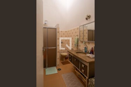 Casa à venda com 130m², 2 quartos e 1 vagaBanheiro