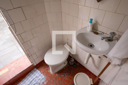 Casa à venda com 130m², 2 quartos e 1 vagaBanheiro de Serviço