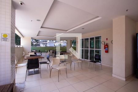 Apartamento à venda com 80m², 2 quartos e 1 vaga Apartamento à venda com 80m², 2 quartos e 1 vagaÁrea comum