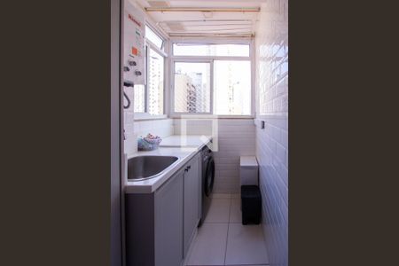 Apartamento à venda com 80m², 2 quartos e 1 vaga Apartamento à venda com 80m², 2 quartos e 1 vagaÁrea de Serviço