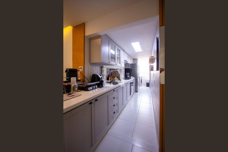 Apartamento à venda com 80m², 2 quartos e 1 vaga Apartamento à venda com 80m², 2 quartos e 1 vagaCozinha