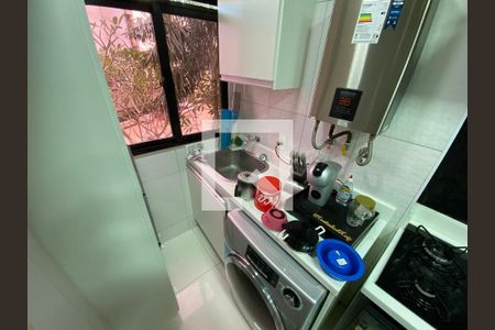 Apartamento à venda com 65m², 2 quartos e sem vaga Apartamento à venda com 65m², 2 quartos e sem vagaCozinha e Área de Serviço