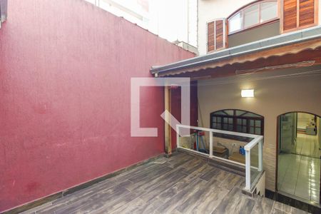 Casa à venda com 100m², 2 quartos e 1 vagaÁrea de Serviço e Espaço Gourmet