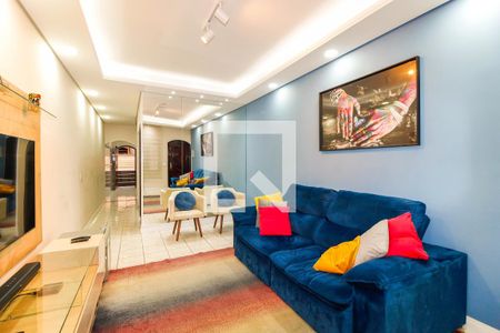 Casa à venda com 100m², 2 quartos e 1 vagaSala