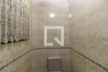 Casa à venda com 100m², 2 quartos e 1 vagaLavabo