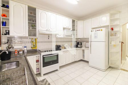 Casa à venda com 100m², 2 quartos e 1 vagaCozinha