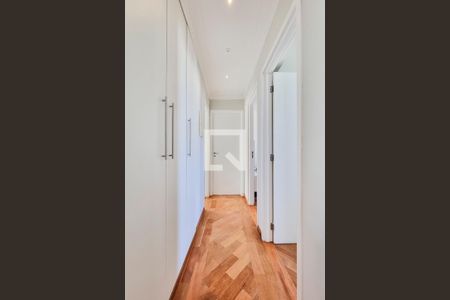 Corredor de apartamento para alugar com 3 quartos, 78m² em Parque Residencial Aquarius, São José dos Campos