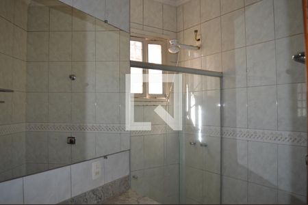 Casa para alugar com 400m², 5 quartos e 3 vagasBanheiro Social