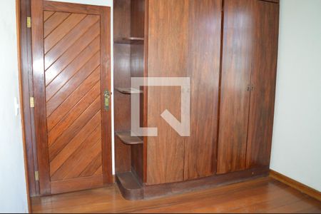 Casa para alugar com 400m², 5 quartos e 3 vagasQuarto 3