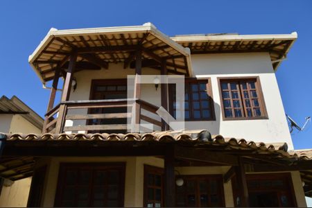 Casa para alugar com 400m², 5 quartos e 3 vagasFachada