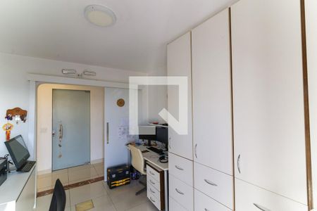 Apartamento à venda com 177m², 3 quartos e 3 vagasEscritório