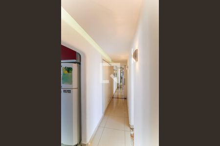 Apartamento à venda com 177m², 3 quartos e 3 vagasCorredor