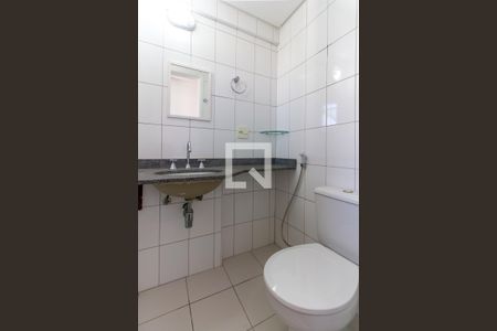 Apartamento à venda com 207m², 4 quartos e 3 vagasBanheiro da Suíte
