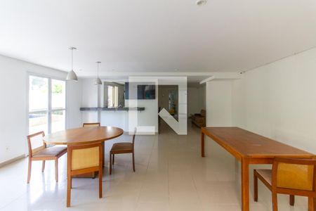 Apartamento à venda com 207m², 4 quartos e 3 vagasÁrea comum - Salão de festas