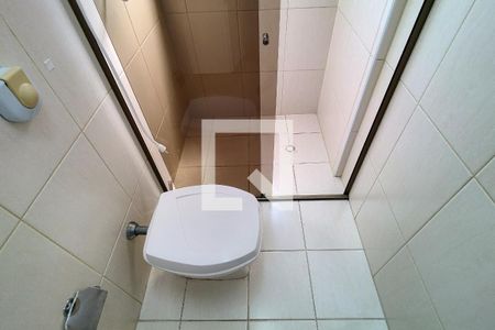 Apartamento para alugar com 350m², 4 quartos e 3 vagas Apartamento para alugar com 350m², 4 quartos e 3 vagasBanheiro da Suíte 2