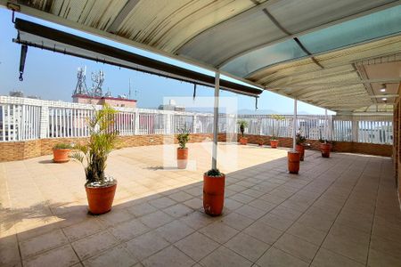 Apartamento para alugar com 350m², 4 quartos e 3 vagas Apartamento para alugar com 350m², 4 quartos e 3 vagasCobertura