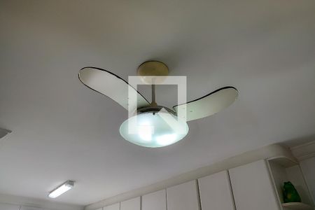 Apartamento para alugar com 350m², 4 quartos e 3 vagas Apartamento para alugar com 350m², 4 quartos e 3 vagasCozinha