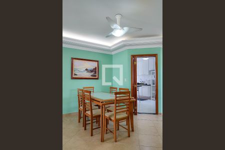 Apartamento para alugar com 350m², 4 quartos e 3 vagas Apartamento para alugar com 350m², 4 quartos e 3 vagasSala