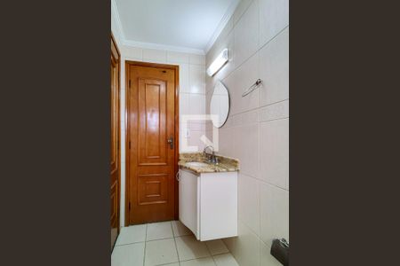 Apartamento para alugar com 350m², 4 quartos e 3 vagas Apartamento para alugar com 350m², 4 quartos e 3 vagasBanheiro da Suíte 2