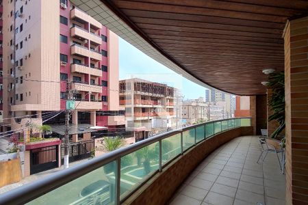 Apartamento para alugar com 350m², 4 quartos e 3 vagas Apartamento para alugar com 350m², 4 quartos e 3 vagasÁrea comum - Salão de festas