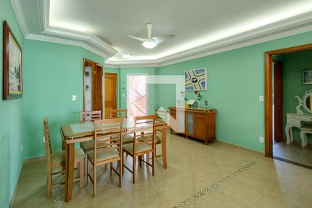 Apartamento para alugar com 350m², 4 quartos e 3 vagas Apartamento para alugar com 350m², 4 quartos e 3 vagasSala