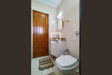 Apartamento para alugar com 350m², 4 quartos e 3 vagas Apartamento para alugar com 350m², 4 quartos e 3 vagasBanheiro da Suíte 3