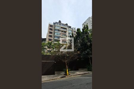 Apartamento para alugar com 89m², 2 quartos e 2 vagasFachada