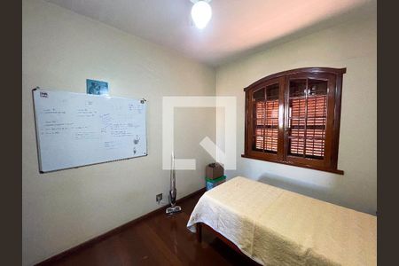 Casa à venda com 247m², 3 quartos e 3 vagasQuarto 1