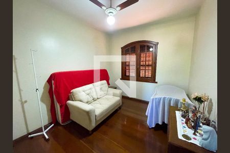 Casa à venda com 247m², 3 quartos e 3 vagasQuarto 2