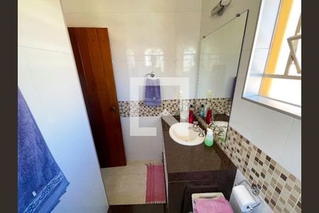 Casa à venda com 247m², 3 quartos e 3 vagasBanheiro da Suíte