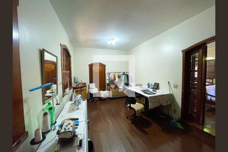 Casa à venda com 247m², 3 quartos e 3 vagasSala 2