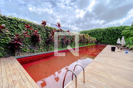 Apartamento para alugar com 70m², 2 quartos e 1 vagaÁrea comum - Piscina