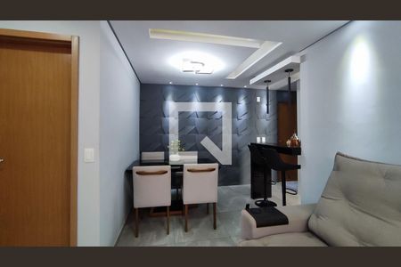 Sala de apartamento para alugar com 2 quartos, 47m² em Cabral, Contagem