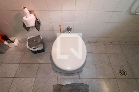 Casa à venda com 300m², 7 quartos e 3 vagasBanheiro 1