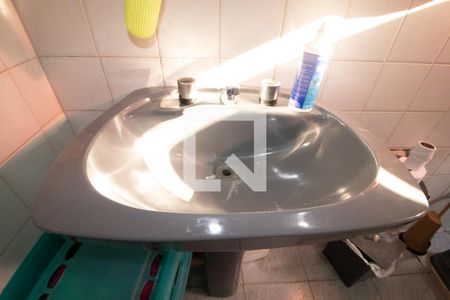 Casa à venda com 300m², 7 quartos e 3 vagasBanheiro 1