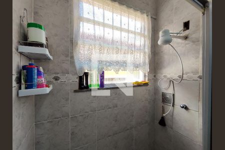 Apartamento à venda com 77m², 2 quartos e 1 vaga Apartamento à venda com 77m², 2 quartos e 1 vagaBanheiro Corredor