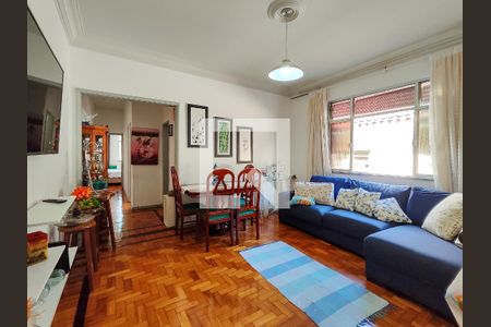 Apartamento à venda com 77m², 2 quartos e 1 vaga Apartamento à venda com 77m², 2 quartos e 1 vagaSala