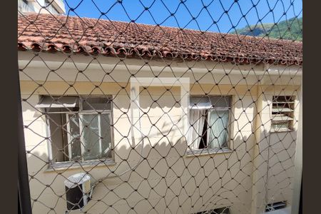 Apartamento à venda com 77m², 2 quartos e 1 vaga Apartamento à venda com 77m², 2 quartos e 1 vagaVista do Quarto 2