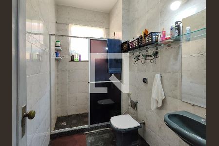Apartamento à venda com 77m², 2 quartos e 1 vaga Apartamento à venda com 77m², 2 quartos e 1 vagaBanheiro Corredor